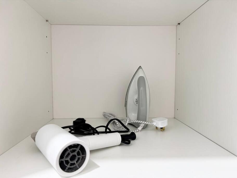 The Podium-studio-free 1 Parking-6 Pax-d323b *