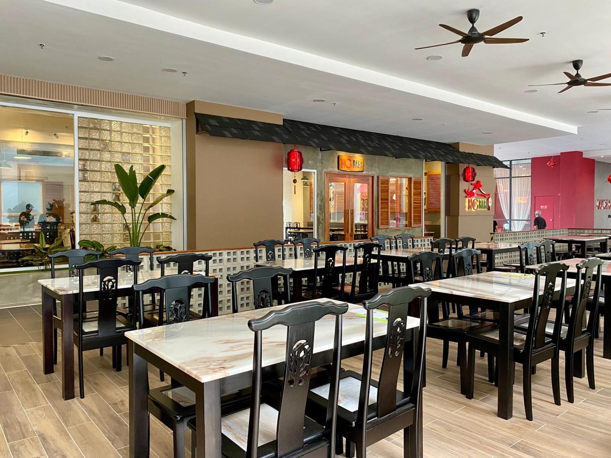 The Podium-studio-free 1 Parking-6 Pax-d323b